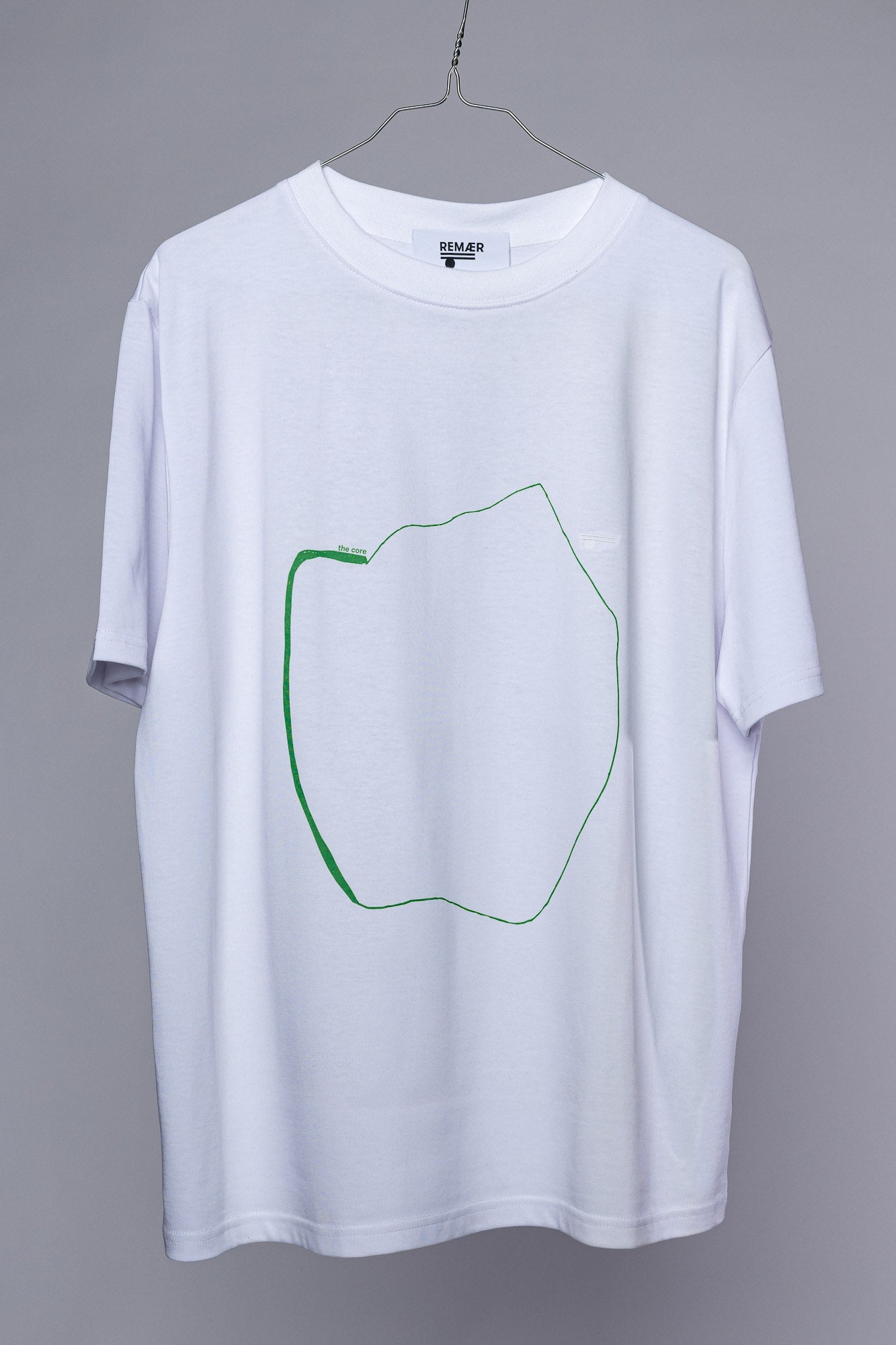 REMÆR Essentials Waves at work